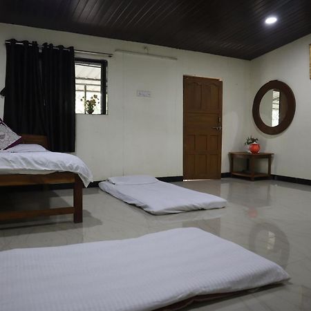 Gokul Cottage & Villa Revadanda Ngoại thất bức ảnh
