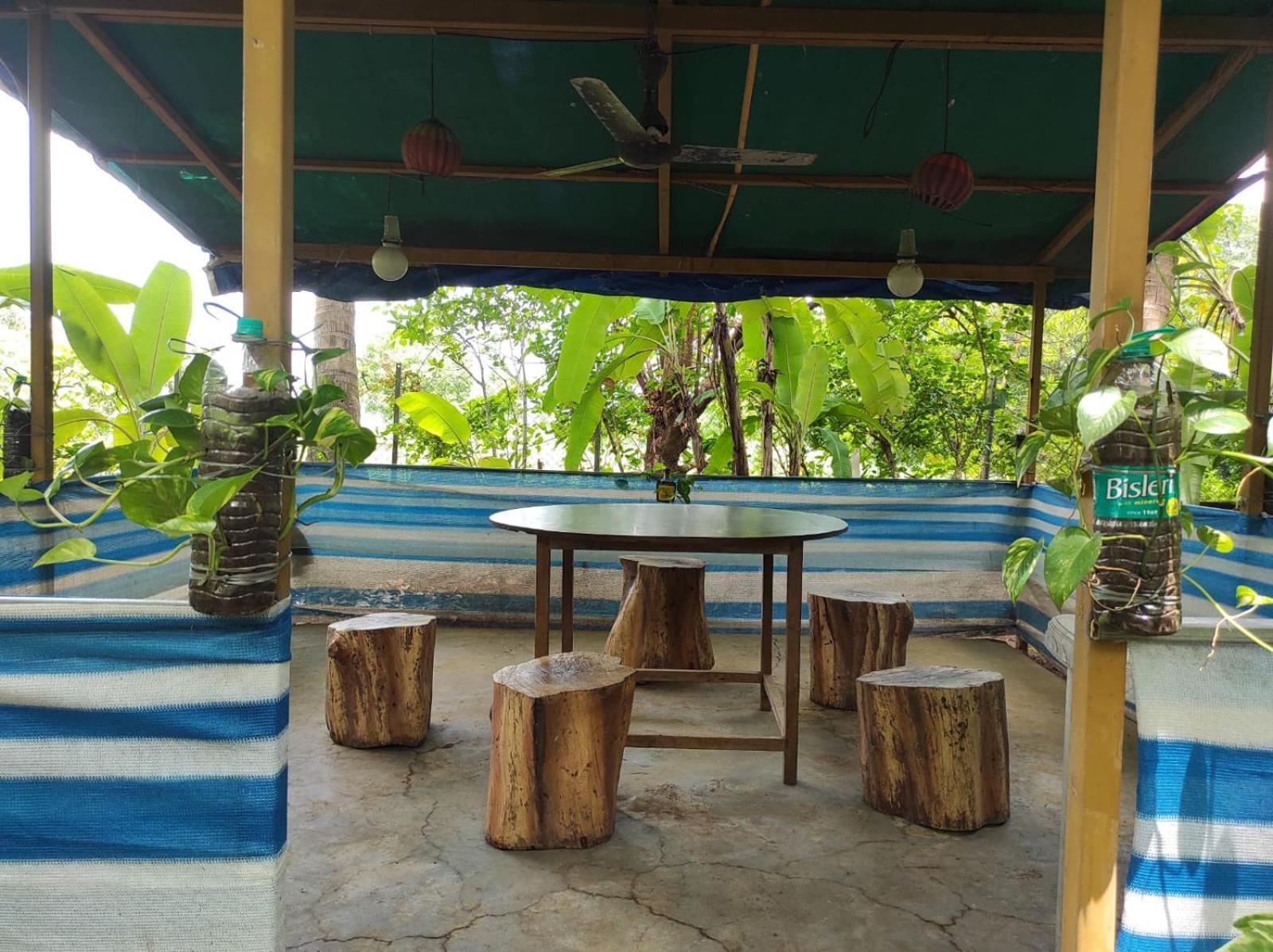 Gokul Cottage & Villa Revadanda Ngoại thất bức ảnh