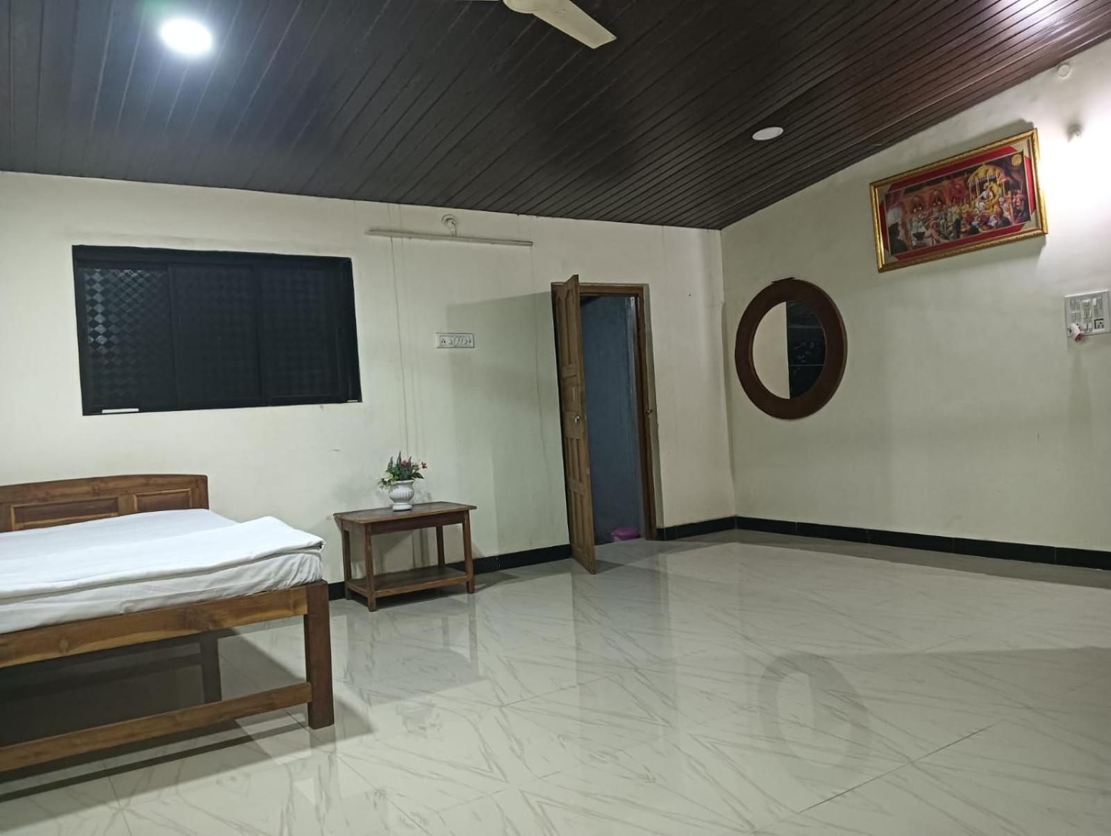 Gokul Cottage & Villa Revadanda Ngoại thất bức ảnh